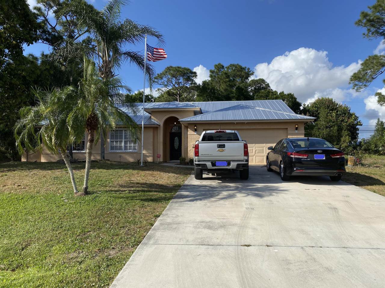 1161 Estaugh Avenue - Photo 1