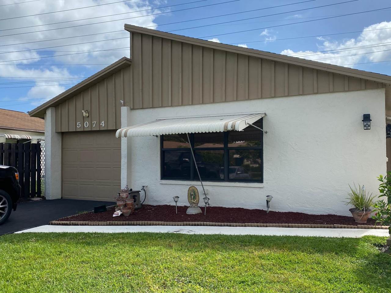 5074 Minto Road - Photo 1
