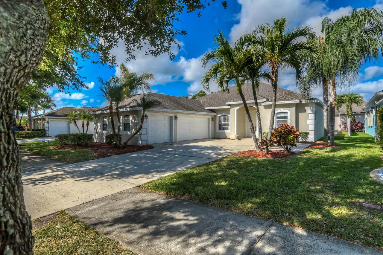 2270 Windemere Drive - Photo 1