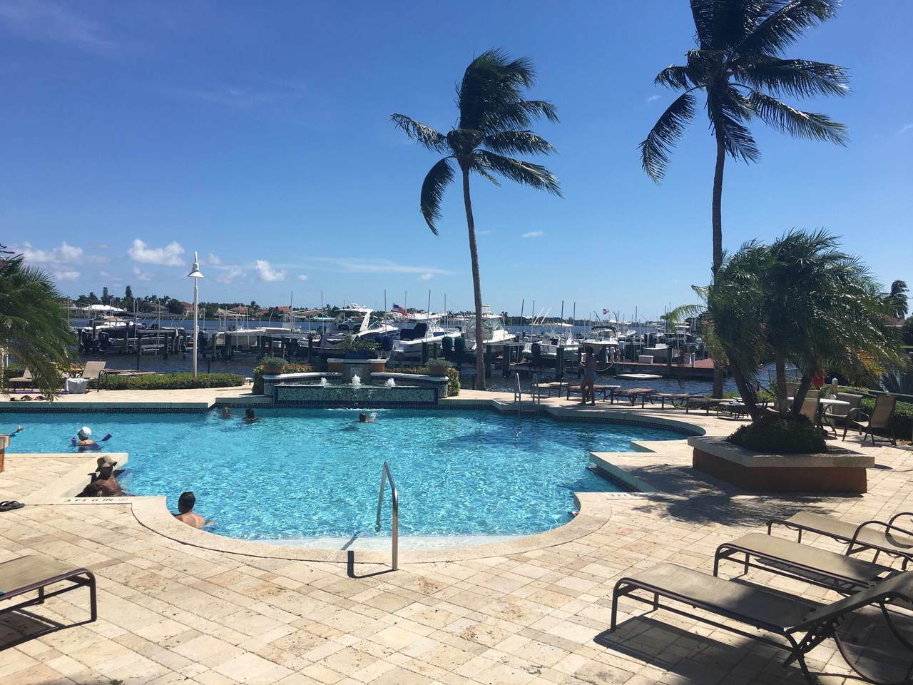117 Yacht Club Way - Photo 1