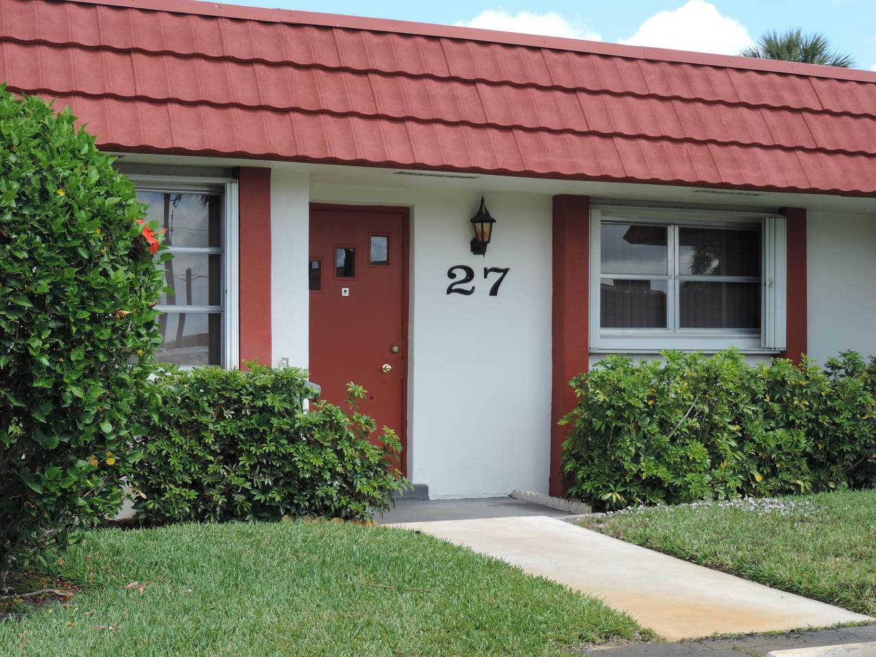 5800 Fernley Drive - Photo 1