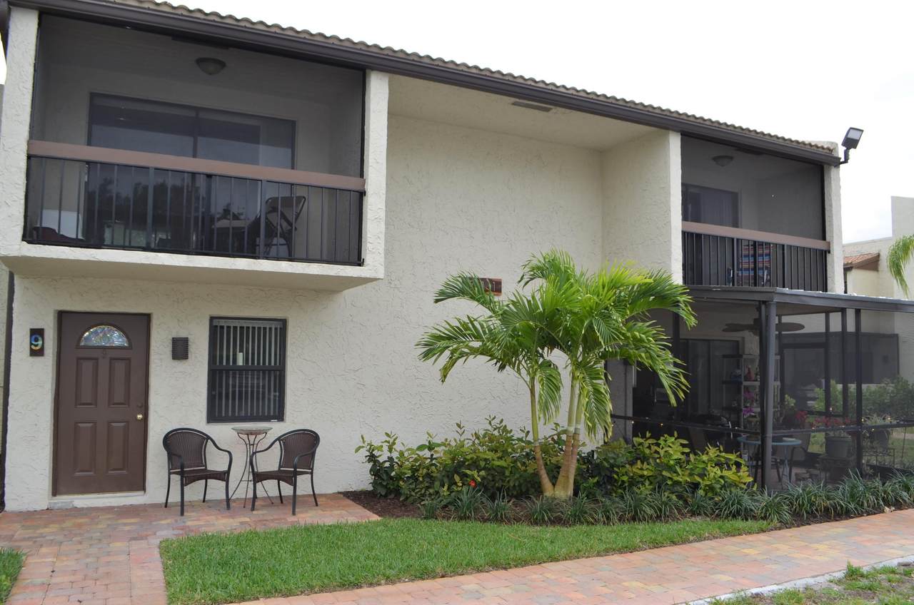 711 1st Way - Photo 1