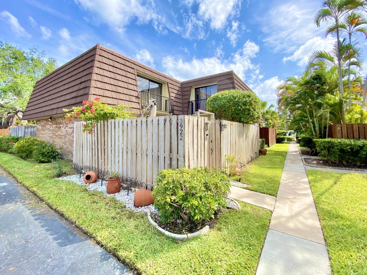 3922 Carolina Drive - Photo 1
