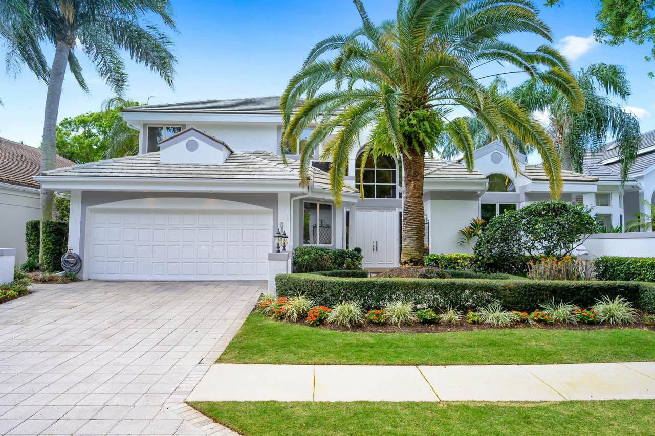 114 Nocossa Circle - Photo 1
