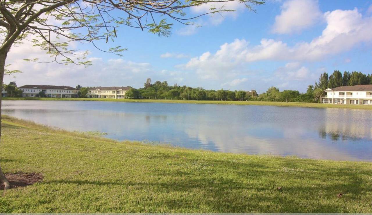 4180 Emerald Vista Way - Photo 1