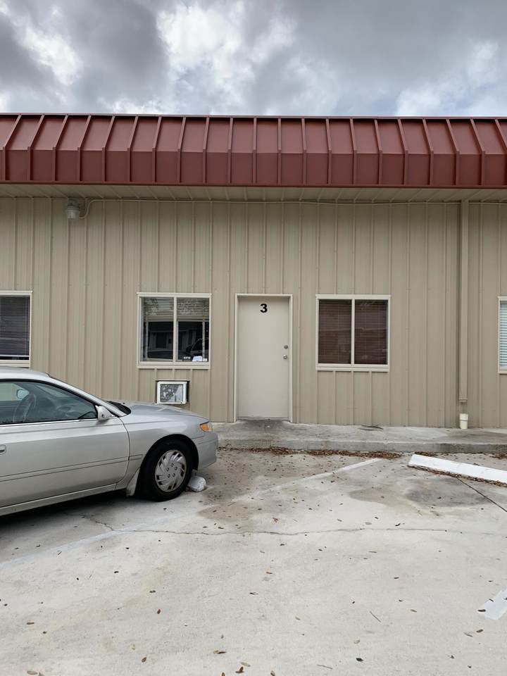 228 Hibiscus Street - Photo 1
