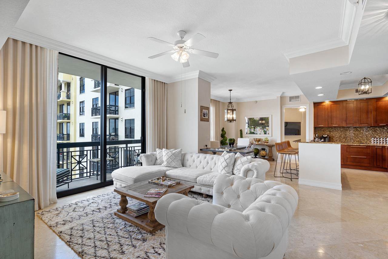 701 Olive Avenue - Photo 1