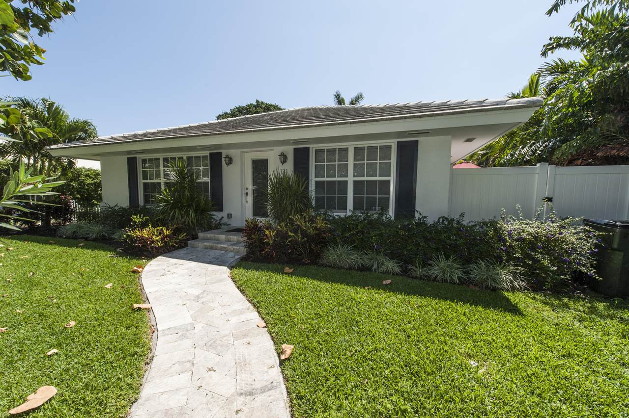 131 Venetian Drive - Photo 1 131 Venetian Drive - Photo 1