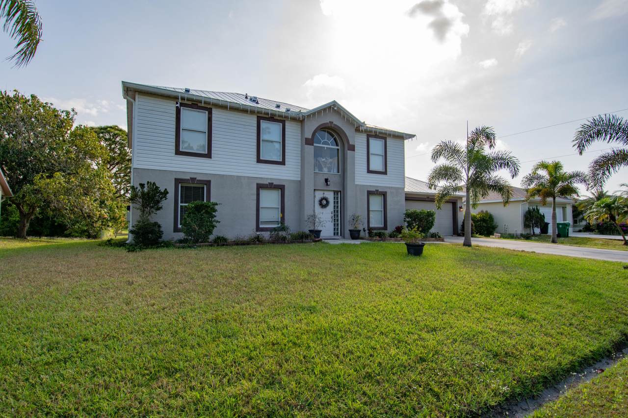 1925 Libra Lane - Photo 1 1925 Libra Lane - Photo 1