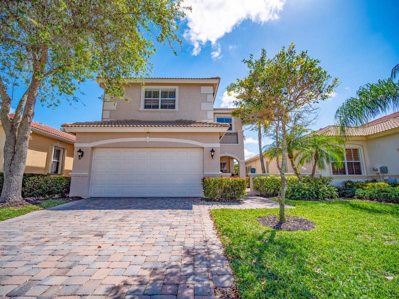 111 Isle Verde Way - Photo 1 111 Isle Verde Way - Photo 1