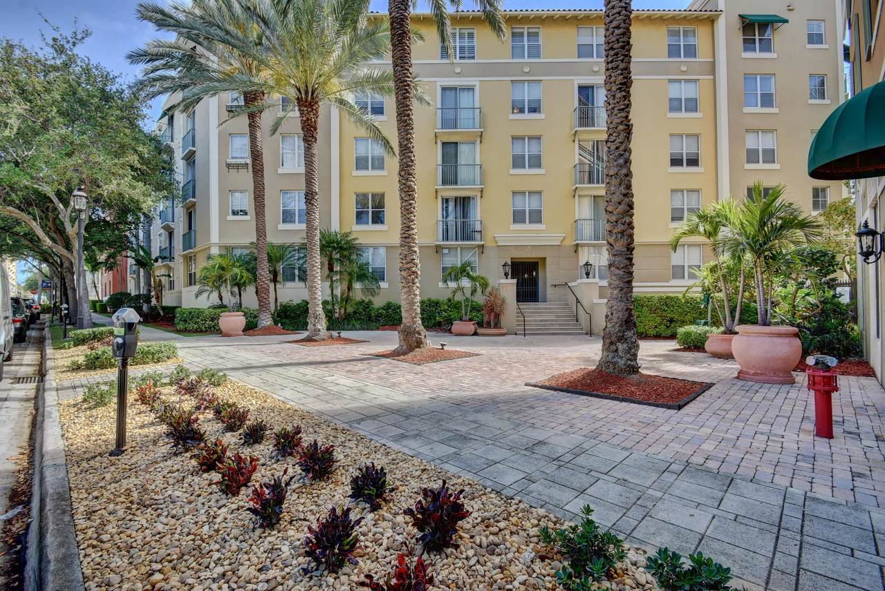 630 Sapodilla Avenue - Photo 1