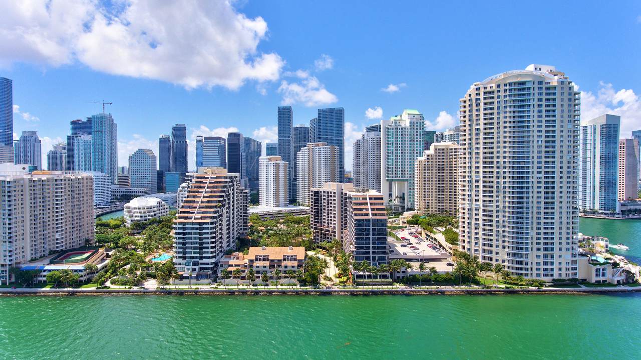 540 Brickell Key Drive - Photo 1