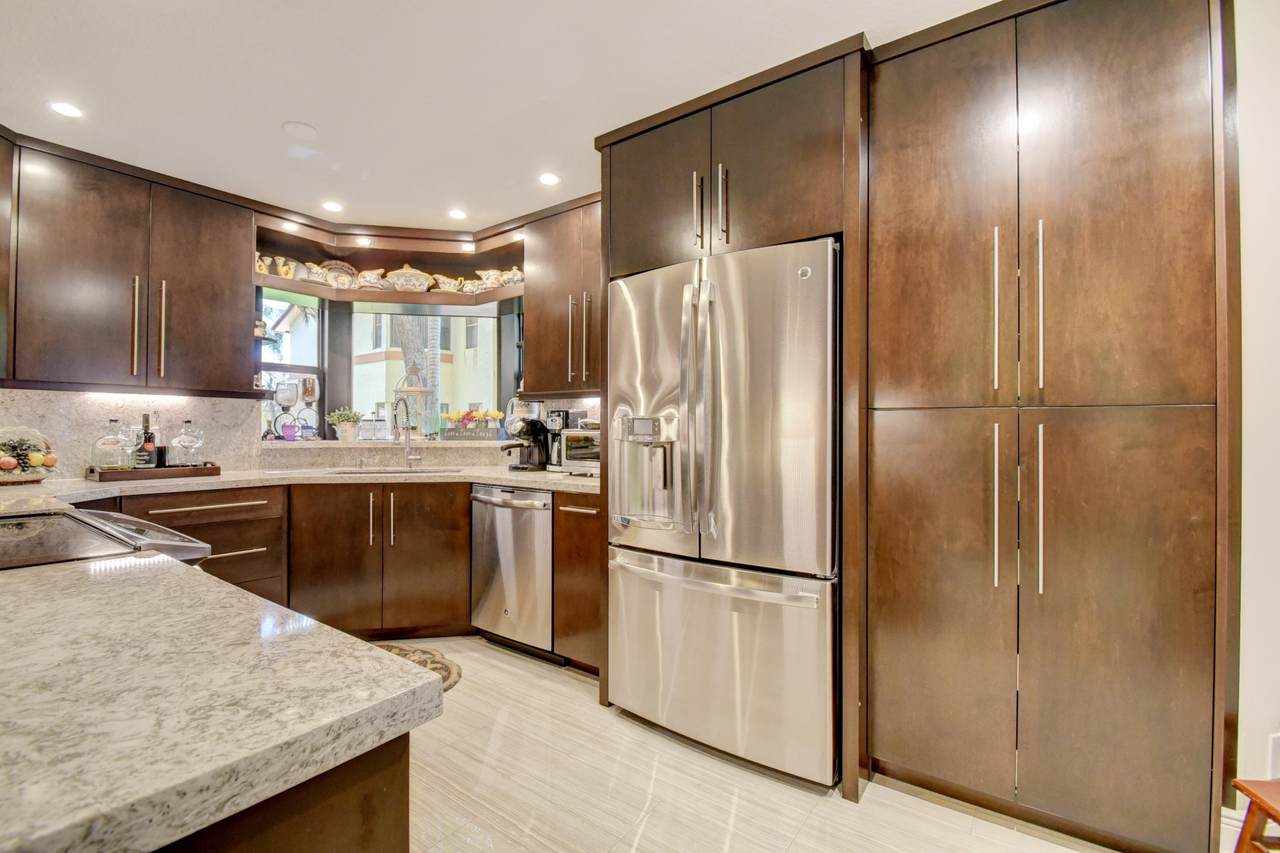 5414 10th Fairway Drive - Photo 1 5414 10th Fairway Drive - Photo 1