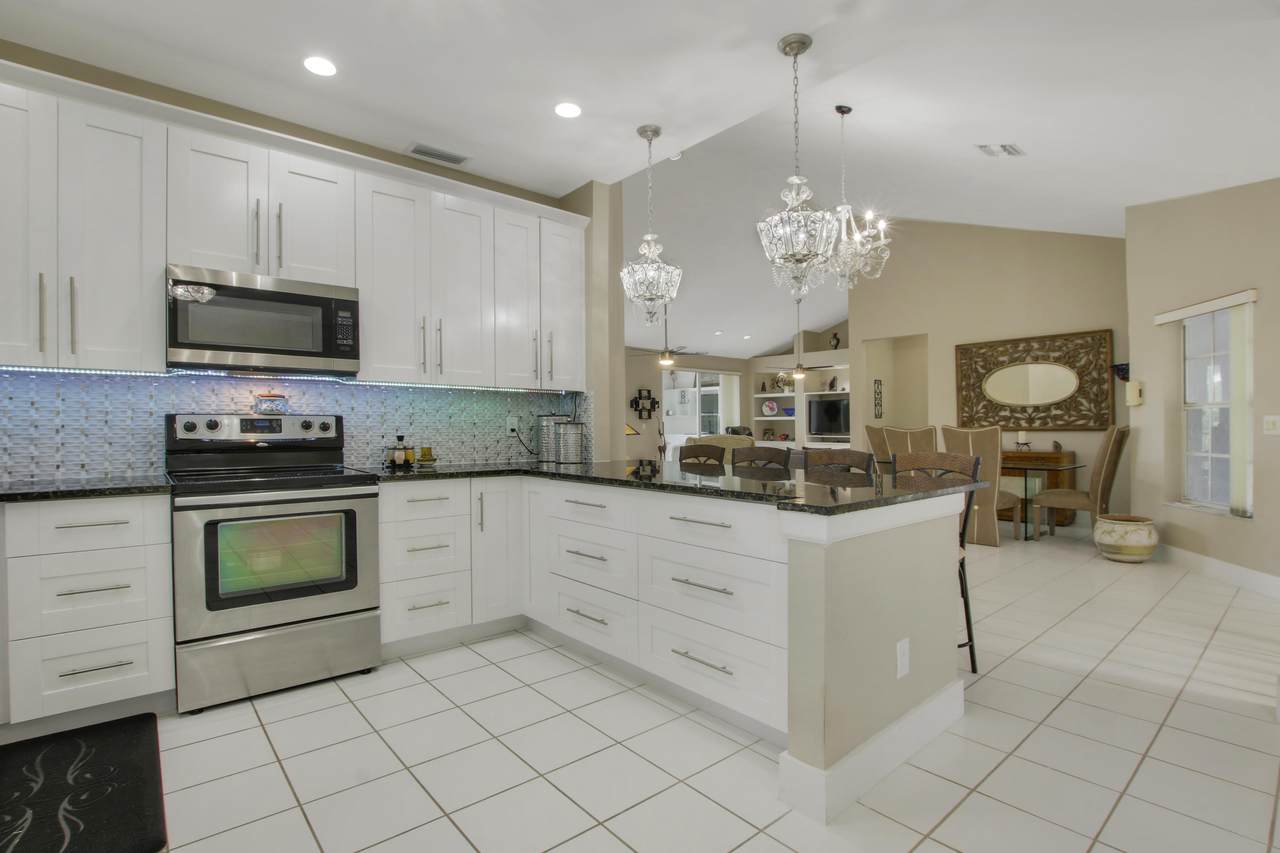 11626 Briarwood Circle - Photo 1 11626 Briarwood Circle - Photo 1