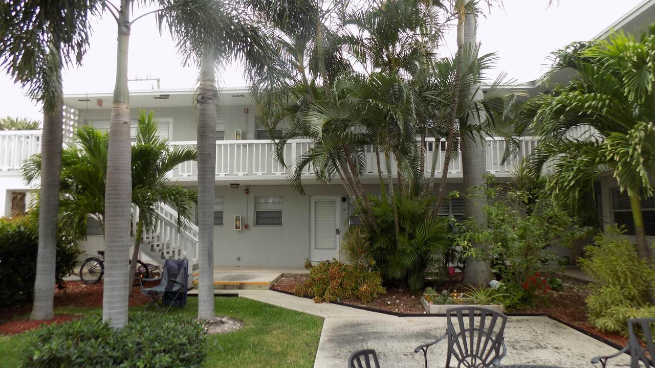 225 Ocean Breeze - Photo 1 225 Ocean Breeze - Photo 1