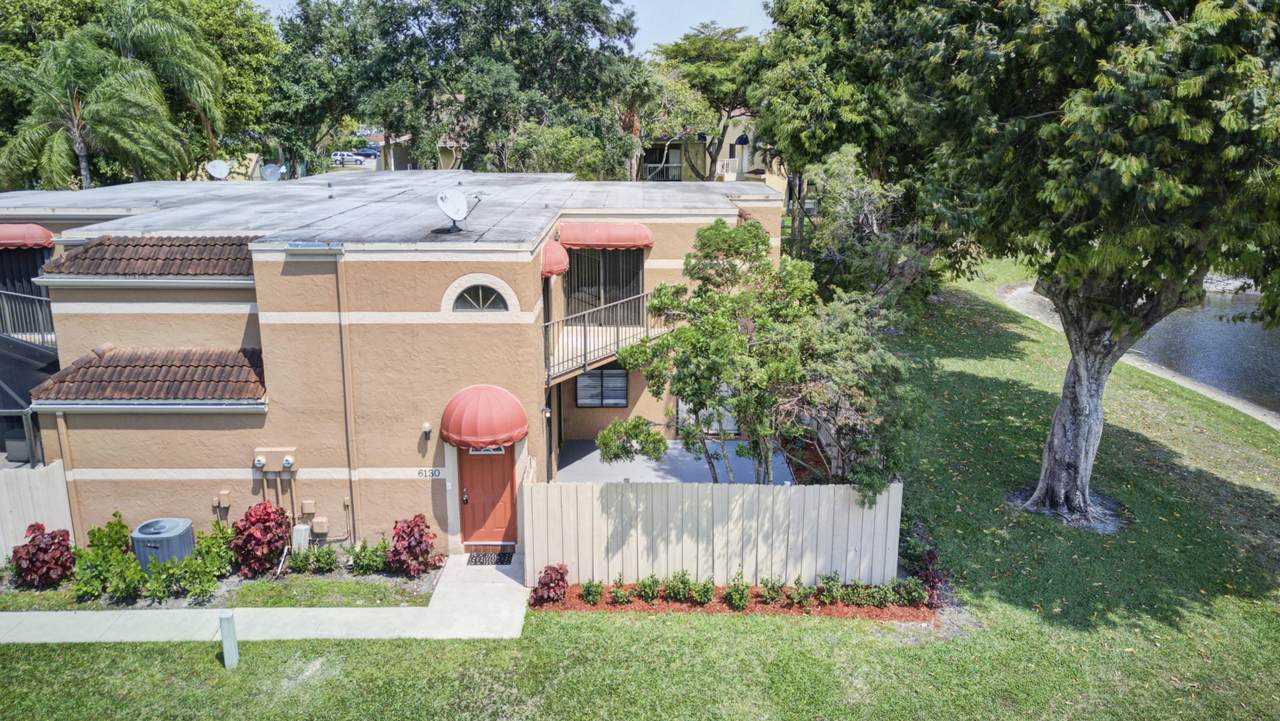 6130 Seven Springs Boulevard - Photo 1