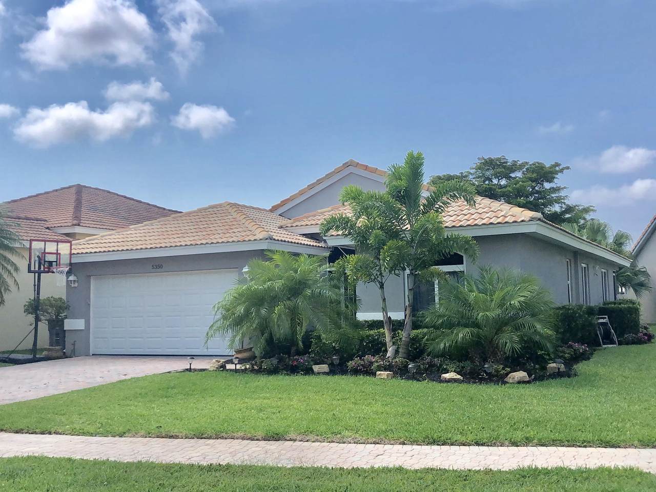 5350 Grande Palm Circle - Photo 1 5350 Grande Palm Circle - Photo 1