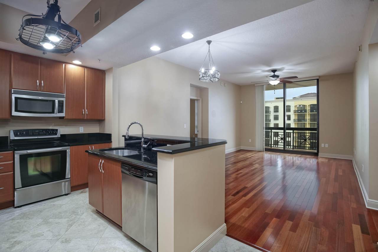701 Olive Avenue - Photo 1 701 Olive Avenue - Photo 1