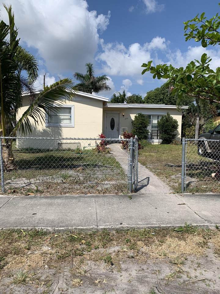 2731 4th Street - Photo 1 2731 4th Street - Photo 1