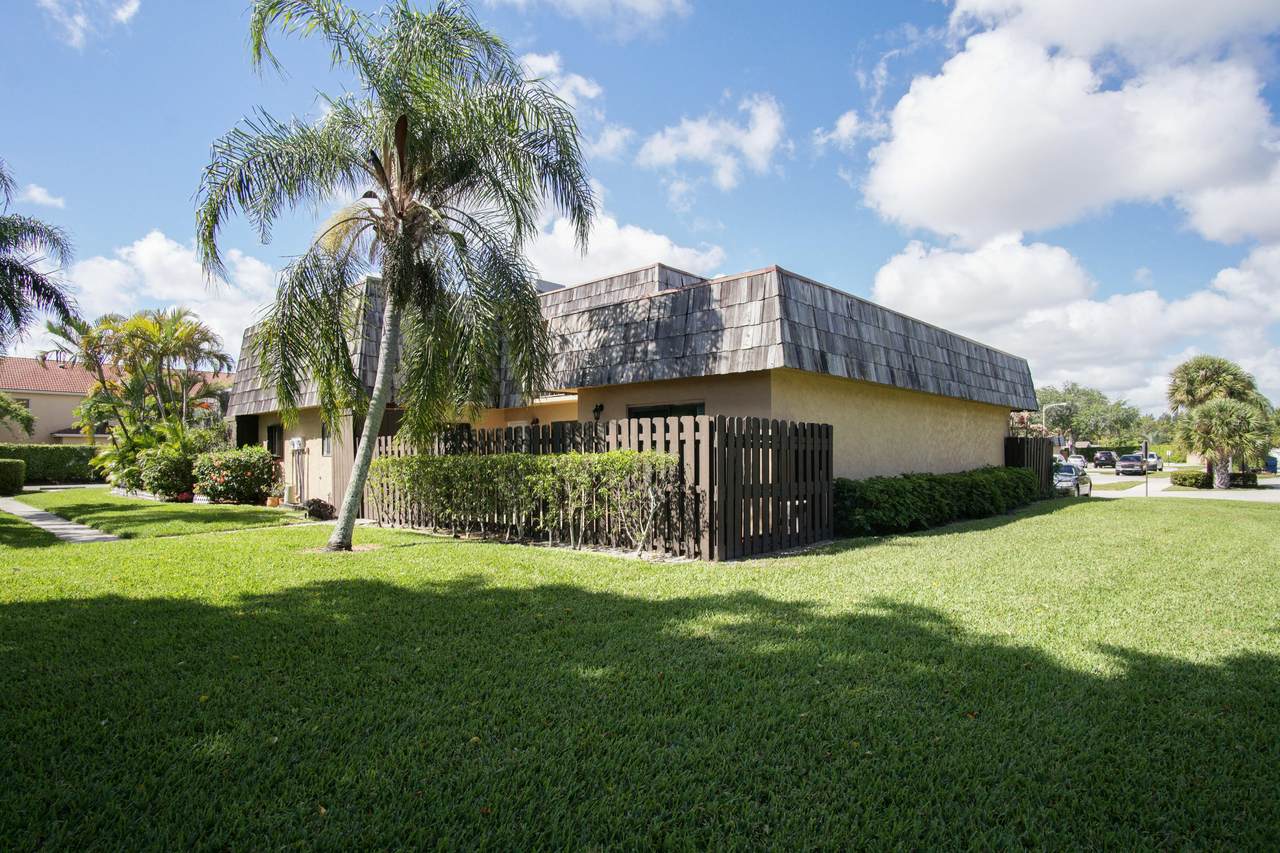 5803 Waterview Circle - Photo 1 5803 Waterview Circle - Photo 1