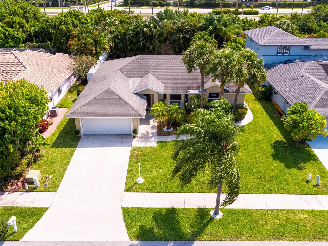 548 Cypress Drive - Photo 1