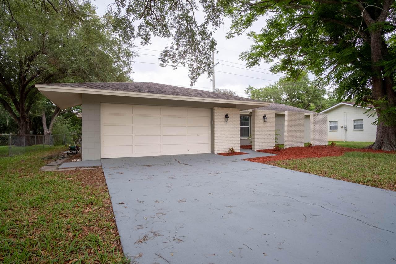 2945 Las Palmas Drive - Photo 1 2945 Las Palmas Drive - Photo 1