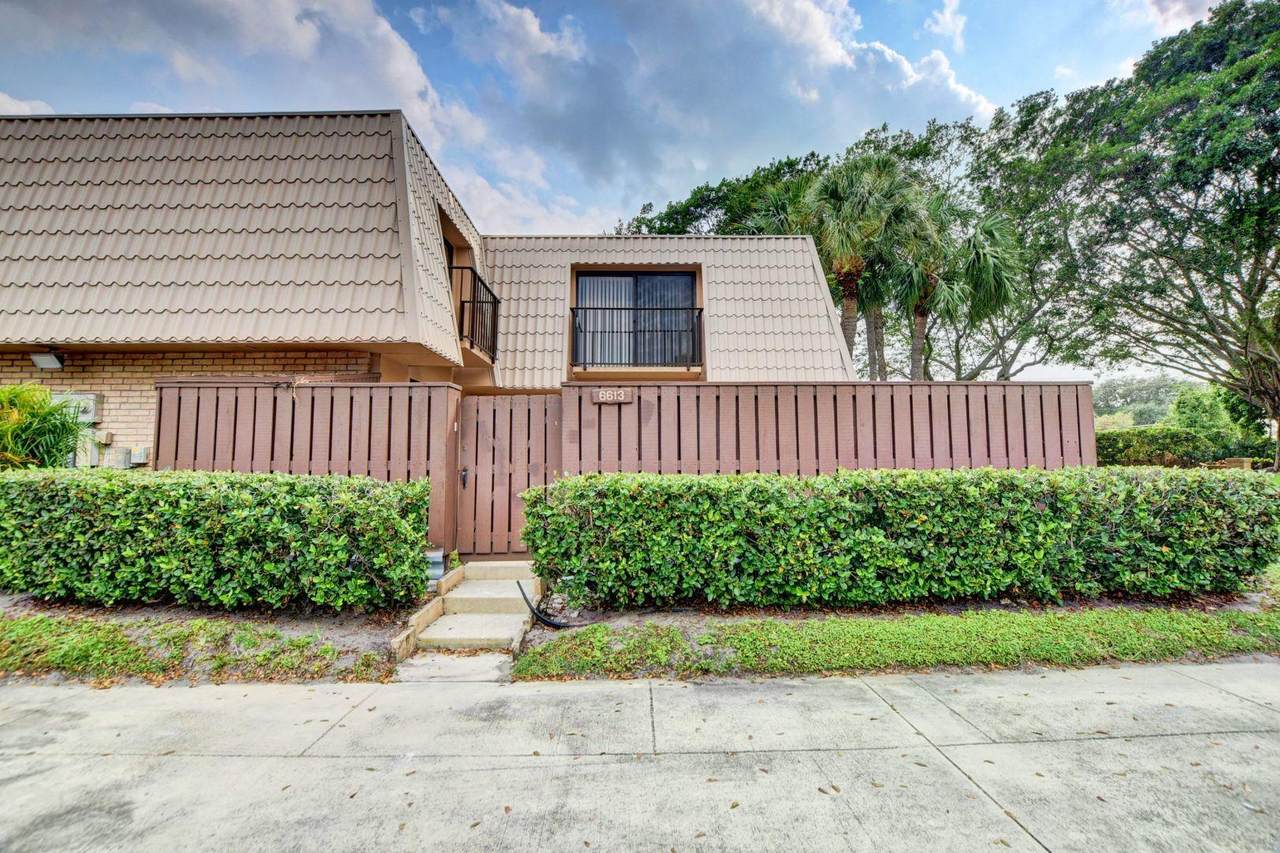 6613 66th Way - Photo 1