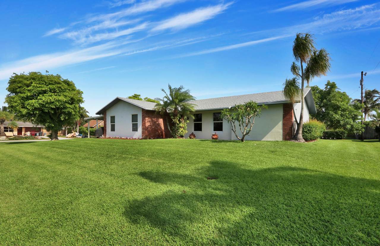 142 Rubber Tree Drive - Photo 1 142 Rubber Tree Drive - Photo 1