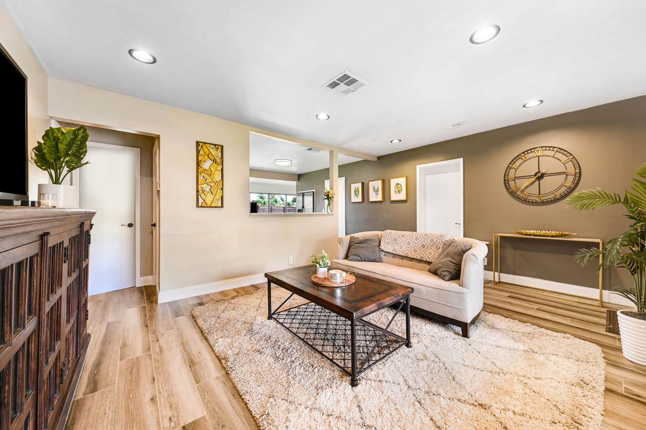 3440 17 Avenue - Photo 1 3440 17 Avenue - Photo 1