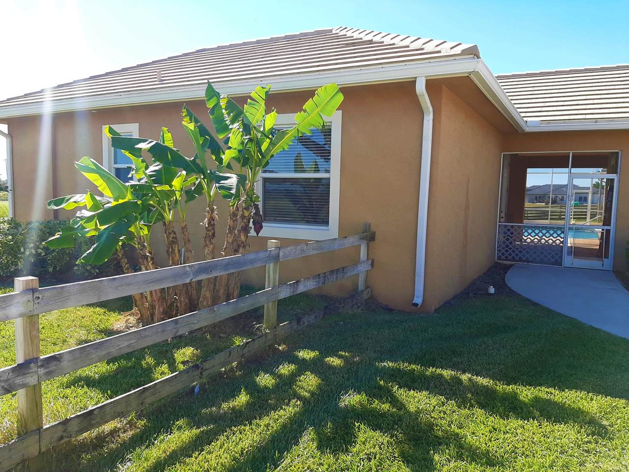 4350 Stoneybrook Way - Photo 1 4350 Stoneybrook Way - Photo 1
