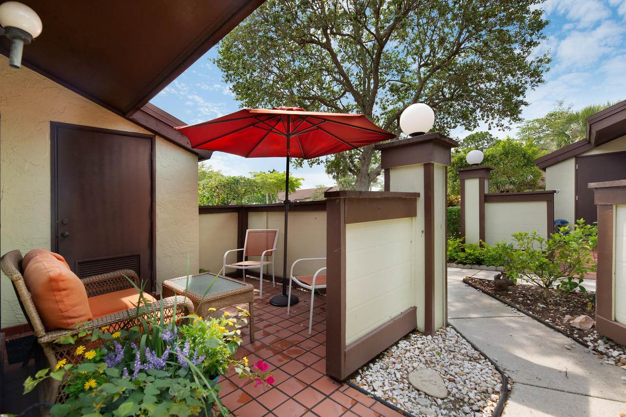 486 Lynbrook Court - Photo 1 486 Lynbrook Court - Photo 1
