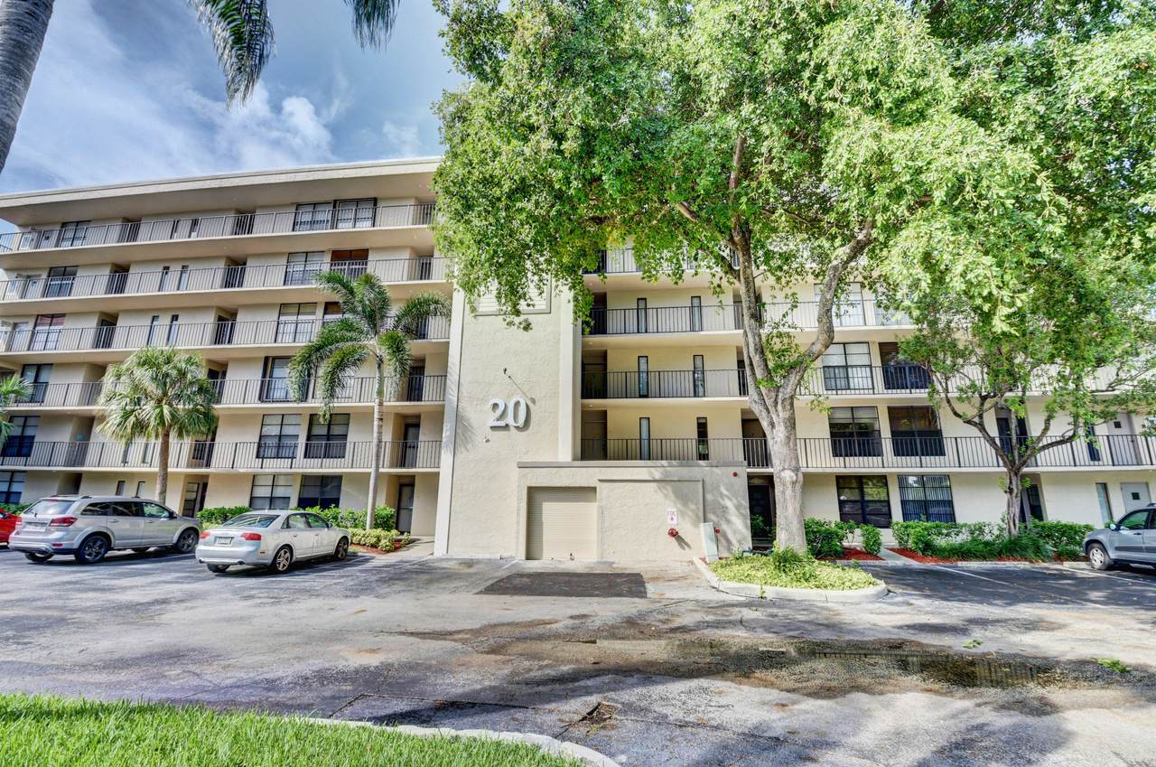 20 Royal Palm Way - Photo 1 20 Royal Palm Way - Photo 1