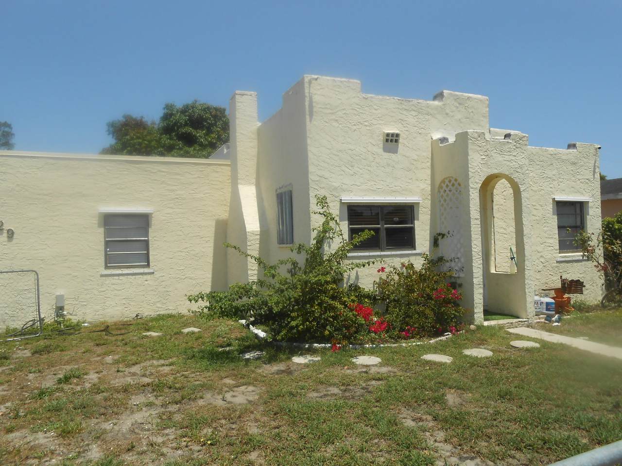 529 Independence Road - Photo 1