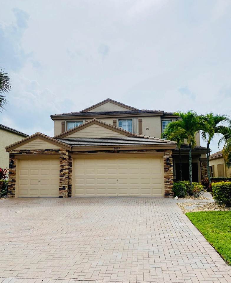 5697 Saddle Trail Lane - Photo 1