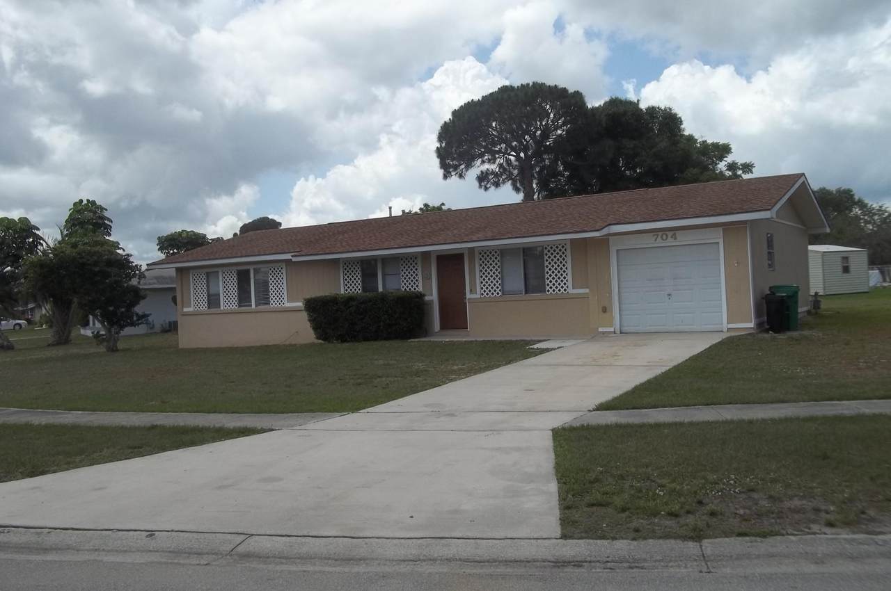 704 Goodrich Street - Photo 1 704 Goodrich Street - Photo 1