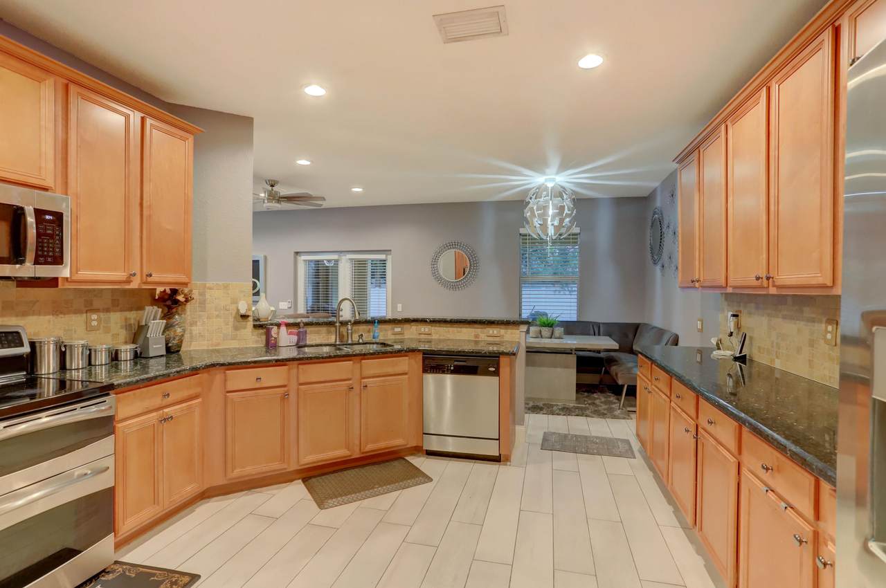 783 Fieldstone Way - Photo 1 783 Fieldstone Way - Photo 1