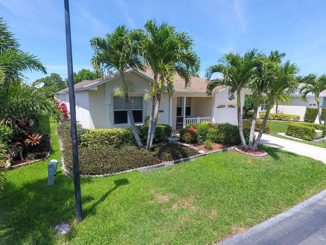520 Galatone Court - Photo 1