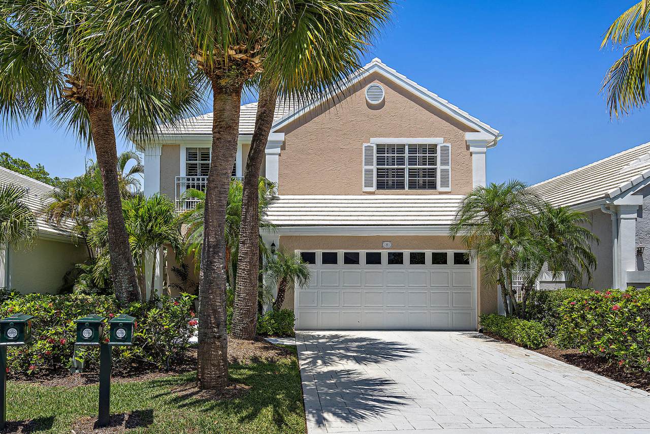 8 Windsor Lane - Photo 1