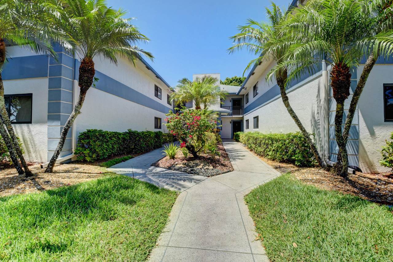 15342 Lakes Of Delray Boulevard - Photo 1 15342 Lakes Of Delray Boulevard - Photo 1