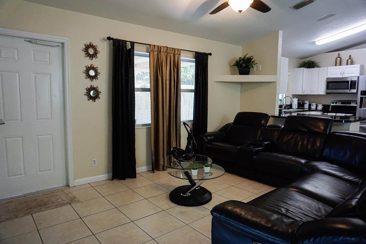 2641 Saginaw Avenue - Photo 1 2641 Saginaw Avenue - Photo 1
