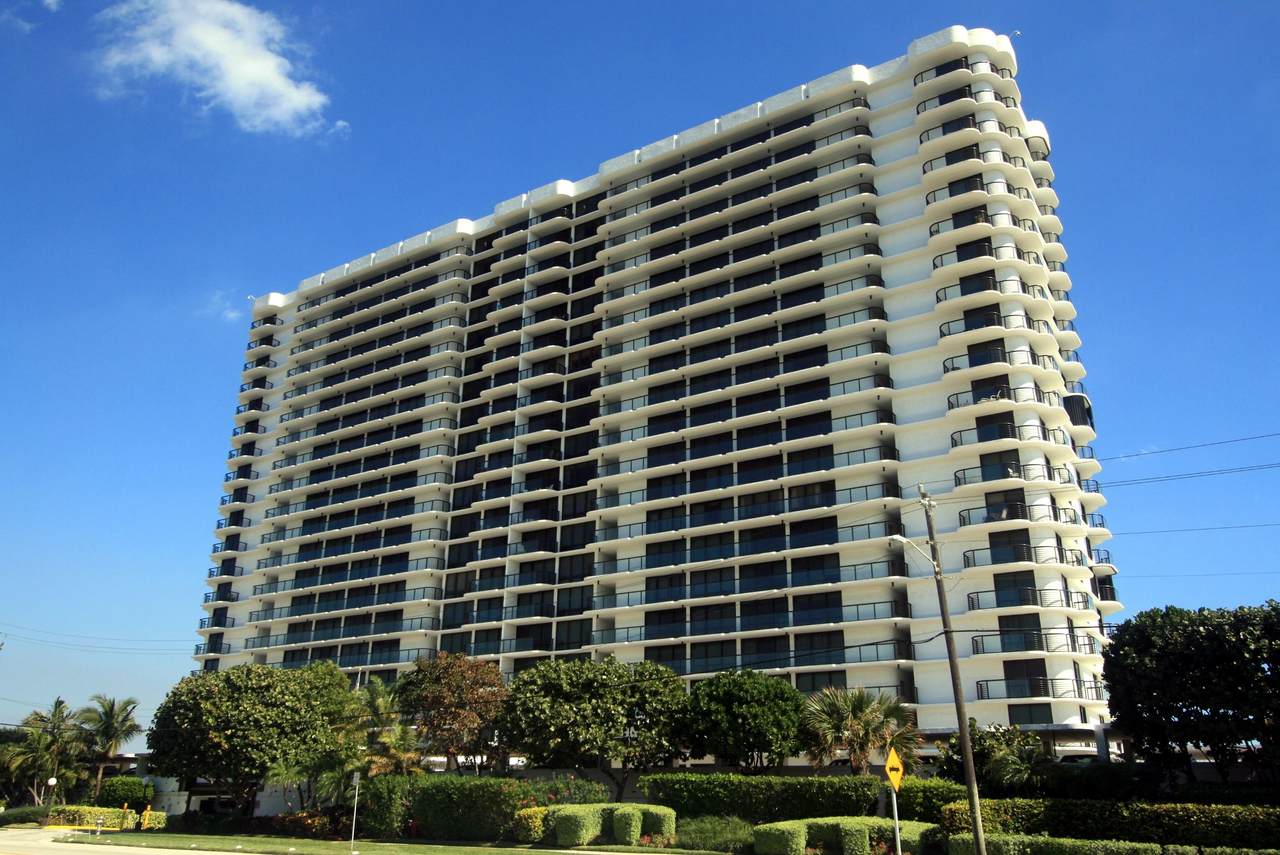 250 Ocean Boulevard - Photo 1 250 Ocean Boulevard - Photo 1