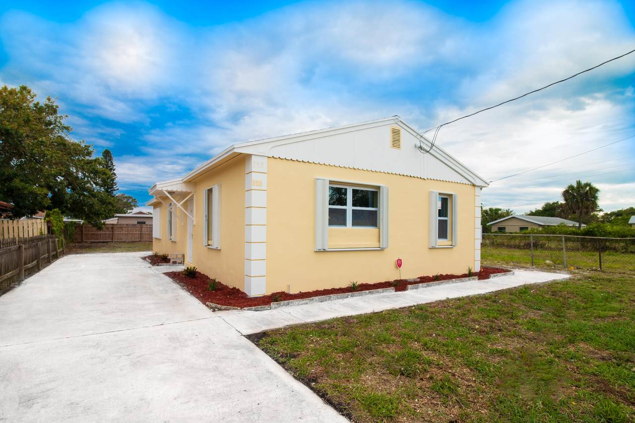 153 15th Street - Photo 1 153 15th Street - Photo 1