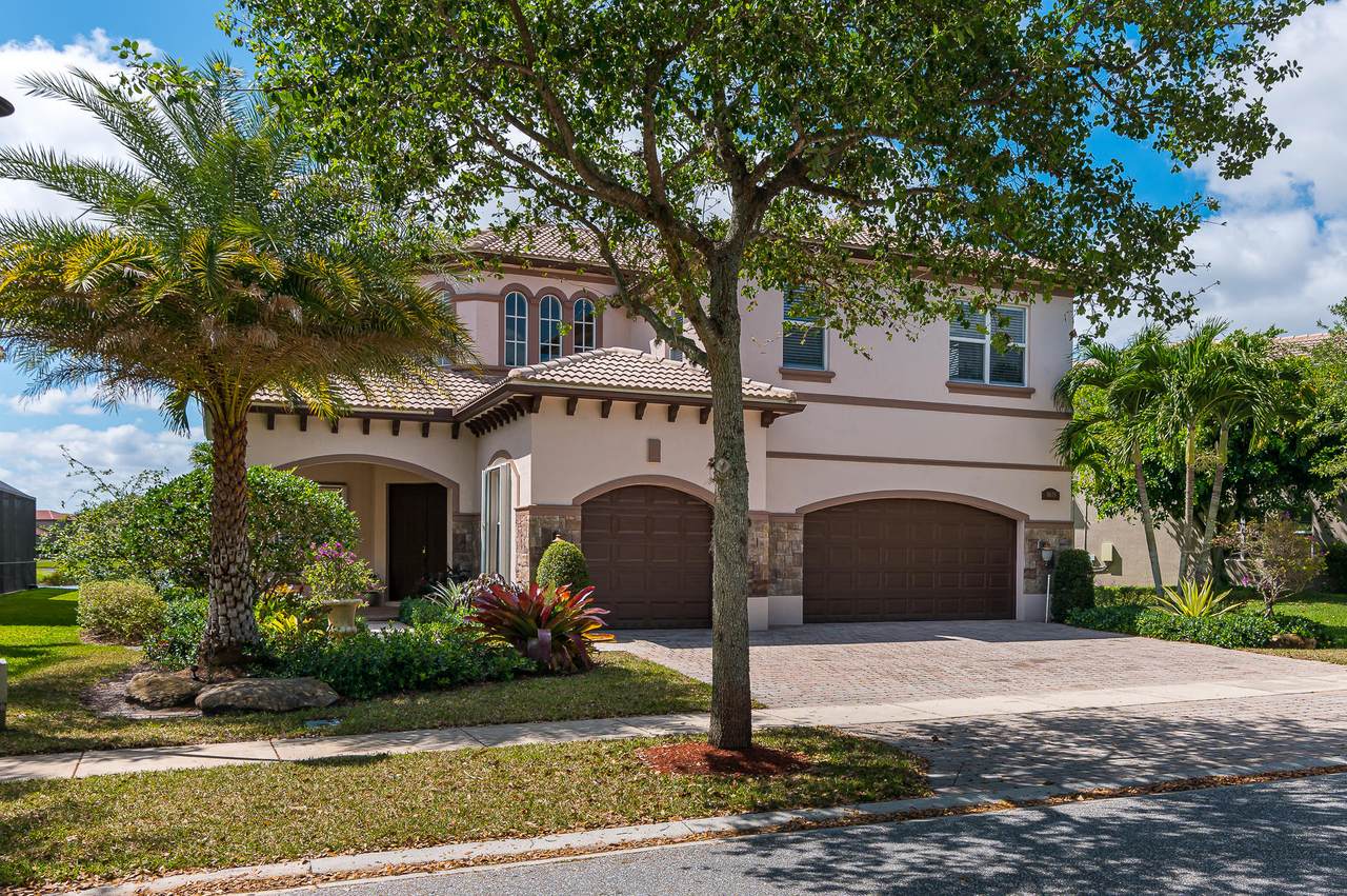 8679 Cobblestone Point Circle - Photo 1 8679 Cobblestone Point Circle - Photo 1