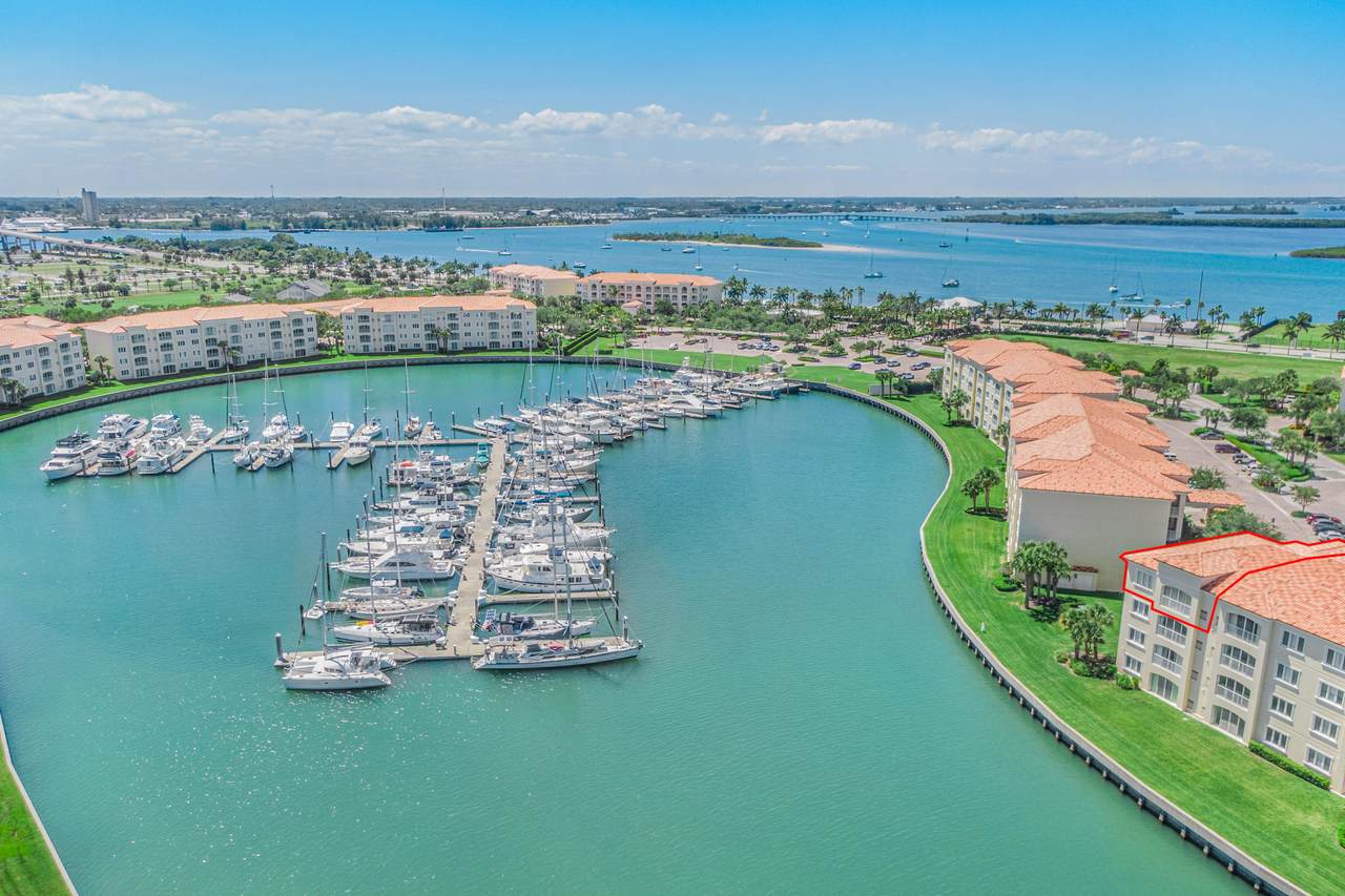 8 Harbour Isle E Drive - Photo 1