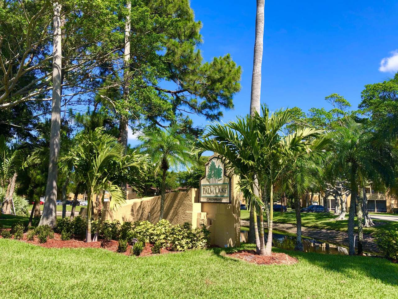 4791 Via Palm Lakes - Photo 1 4791 Via Palm Lakes - Photo 1