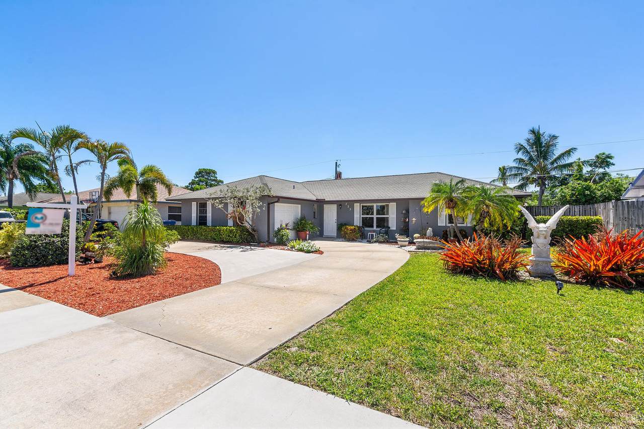 735 Palama Way - Photo 1 735 Palama Way - Photo 1