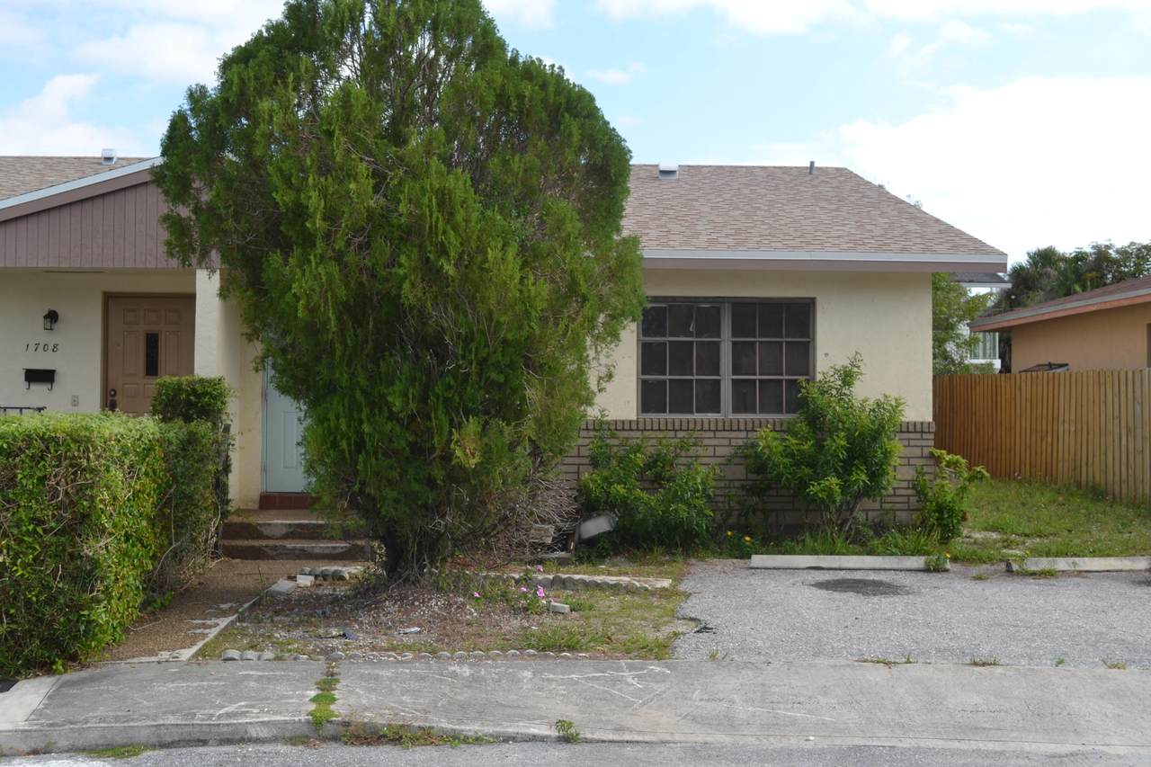 1706 Barton Court - Photo 1 1706 Barton Court - Photo 1