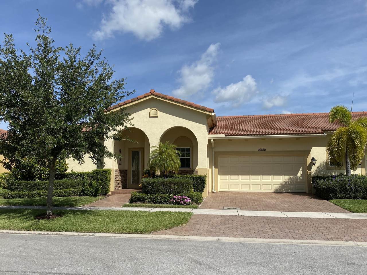 10180 Azzo Lane - Photo 1