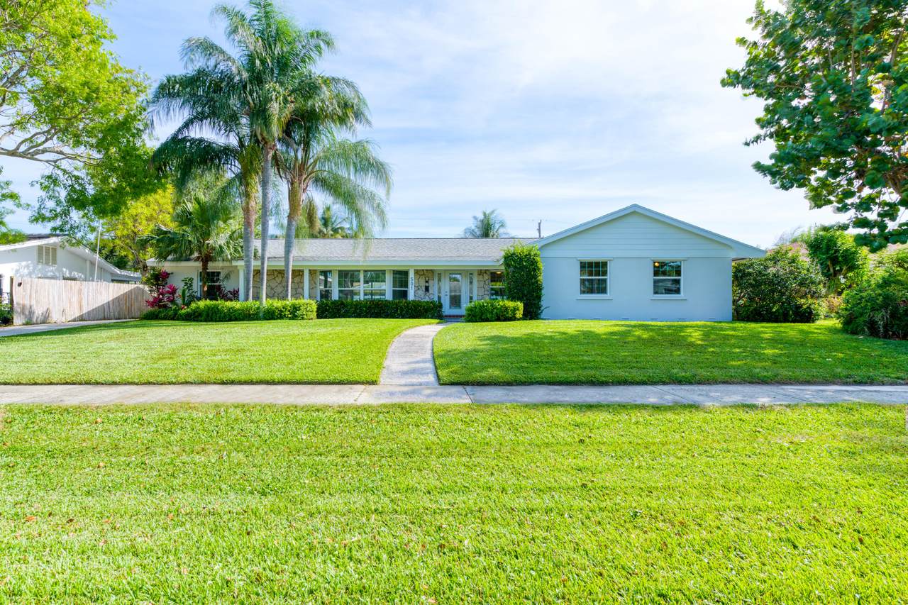 501 Privateer Road - Photo 1