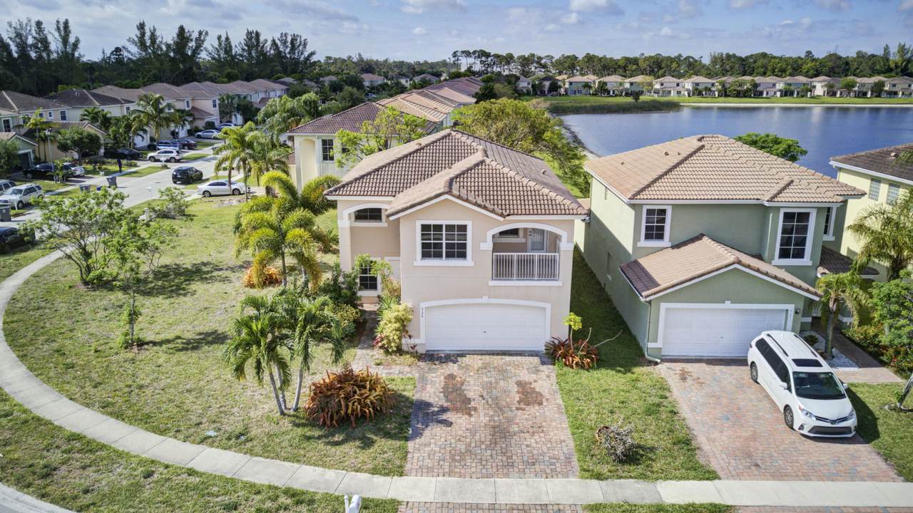 6175 Adriatic Way - Photo 1 6175 Adriatic Way - Photo 1